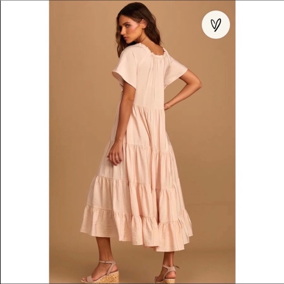 Lulu’s Present Moment Blush Pink Bow Front Tiered Maxi Dress Size Medium NWT - Picture 2 of 12